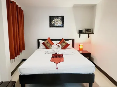 Mini Budget Double Room - No Window — Silver Resortel